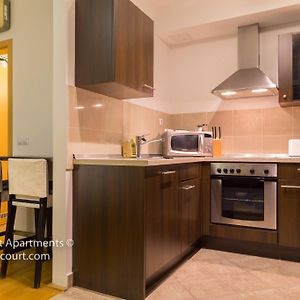 Deluxe Studio Apartment